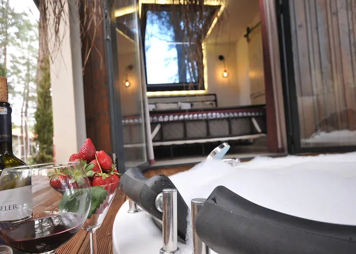 Mossa Afkule Kayakoey *