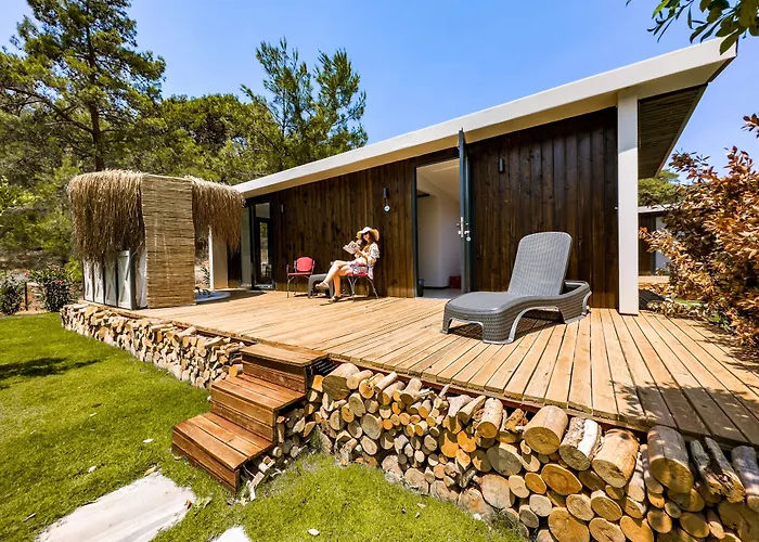 Mossa Afkule Kayakoey 호텔 *