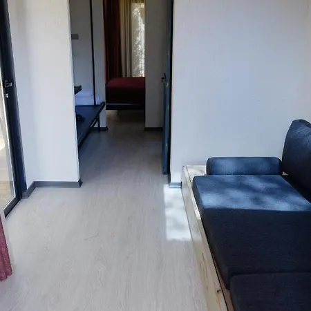 Mossa Afkule Kayakoey Hotell