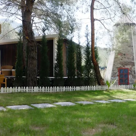 Mossa Afkule Kayakoey Hotell *