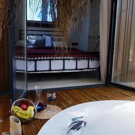 Hotell Mossa Afkule Kayakoey *