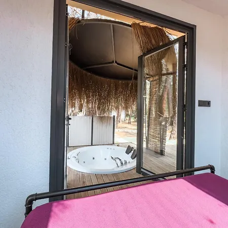 Hotell Mossa Afkule Kayakoey