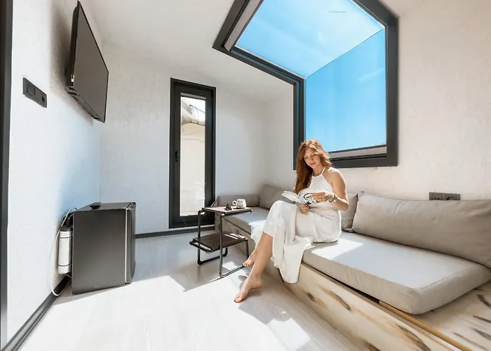 Mossa Afkule Kayakoey *