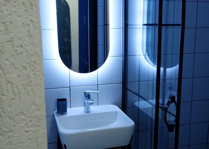 Mossa Afkule Kayakoey *