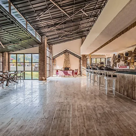 מלון Mossa Afkule Kayakoey *